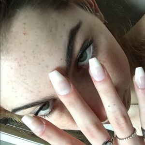 Meet your Posher, Maya